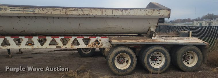 image for item JW9571 2011 Trail King TK60SSD-433  side dump trailer