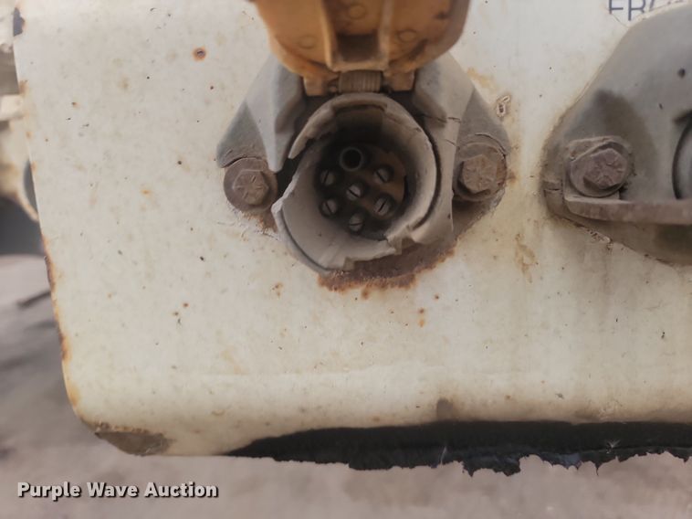 image for item JW9571 2011 Trail King TK60SSD-433  side dump trailer