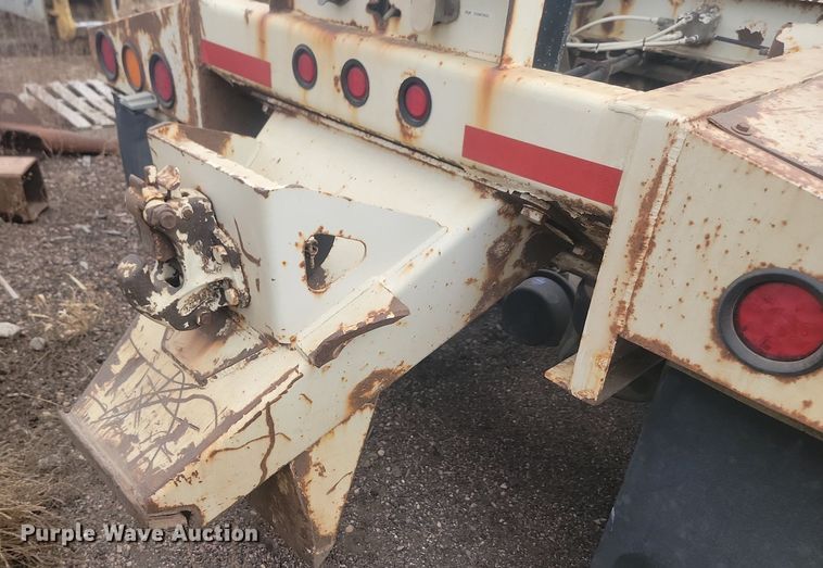 image for item JW9571 2011 Trail King TK60SSD-433  side dump trailer