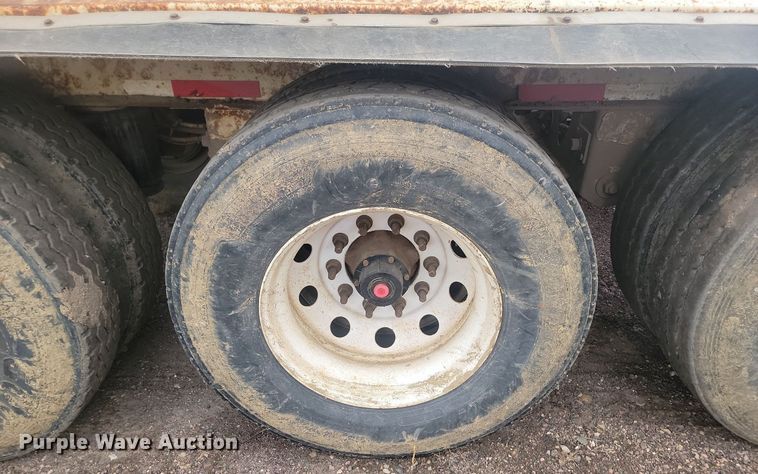 image for item JW9571 2011 Trail King TK60SSD-433  side dump trailer