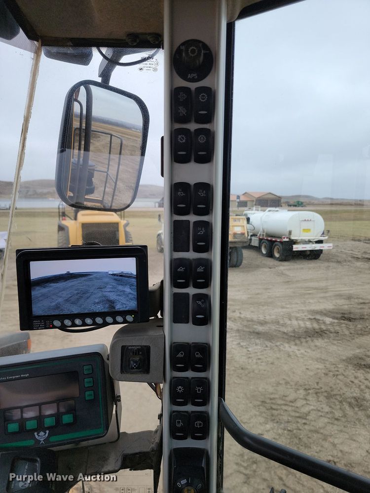 image for item JW9572 2012 Volvo L150G  wheel loader