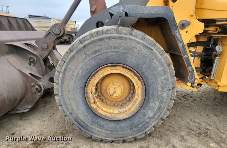 image for item JW9572 2012 Volvo L150G  wheel loader