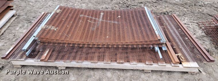 image for item JW9573 Approximately 115 aggregate screens