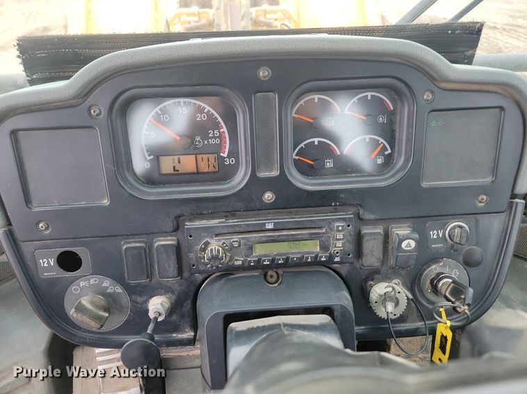 image for item JW9575 2010 Caterpillar 980H  wheel loader