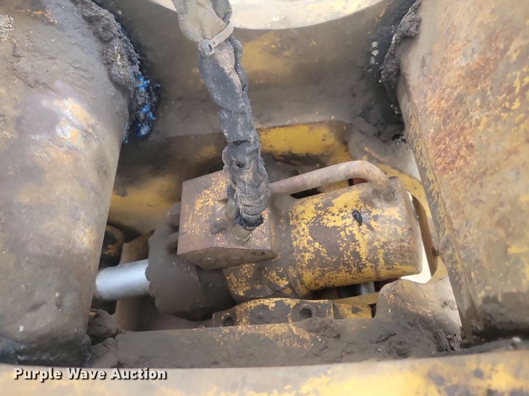 image for item JW9576 2007 Caterpillar 320D  excavator