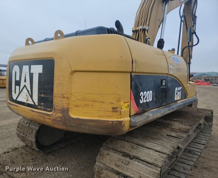 image for item JW9576 2007 Caterpillar 320D  excavator