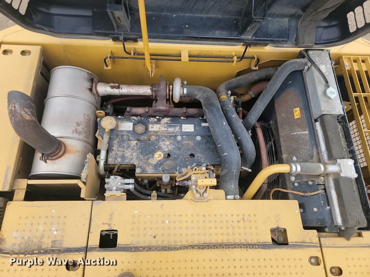 image for item JW9576 2007 Caterpillar 320D  excavator