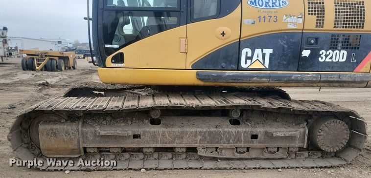 image for item JW9576 2007 Caterpillar 320D  excavator