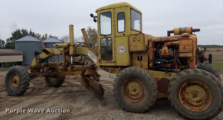 image for item KD9078 1961 Huber 10D  rigid frame motor grader