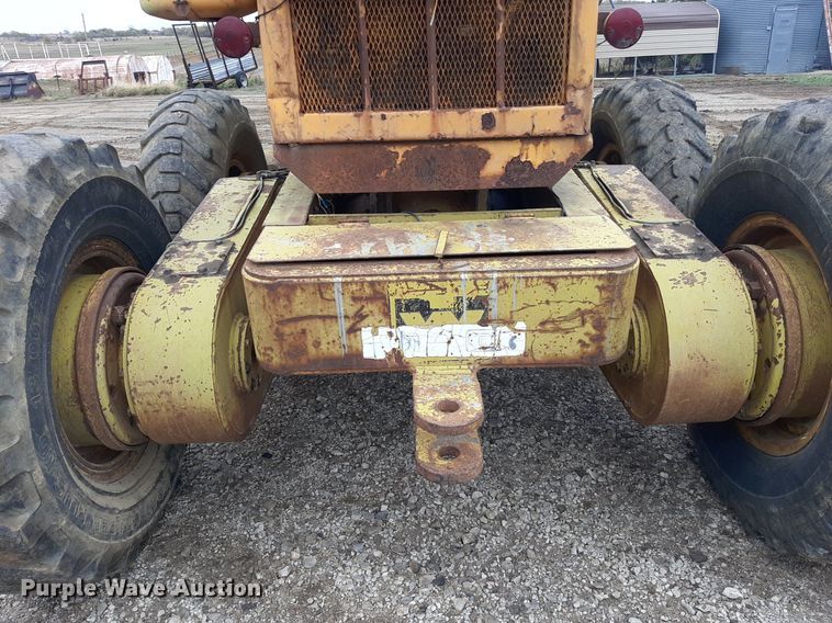 image for item KD9078 1961 Huber 10D  rigid frame motor grader