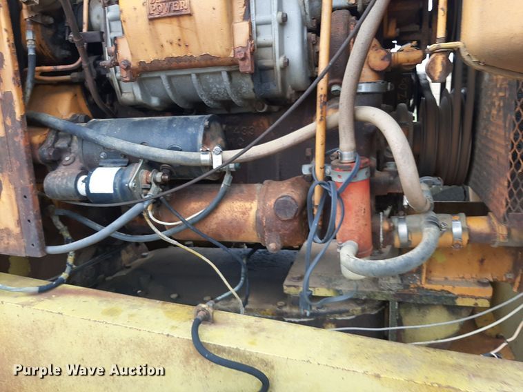 image for item KD9078 1961 Huber 10D  rigid frame motor grader