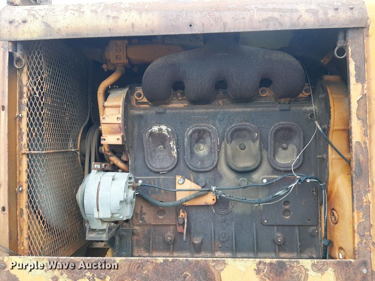 image for item KD9078 1961 Huber 10D  rigid frame motor grader