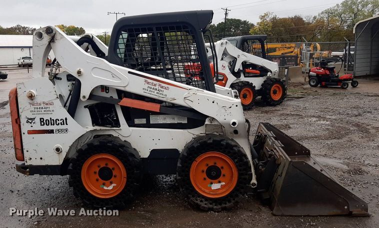 image for item KD9081 2013 Bobcat S590  skid steer loader