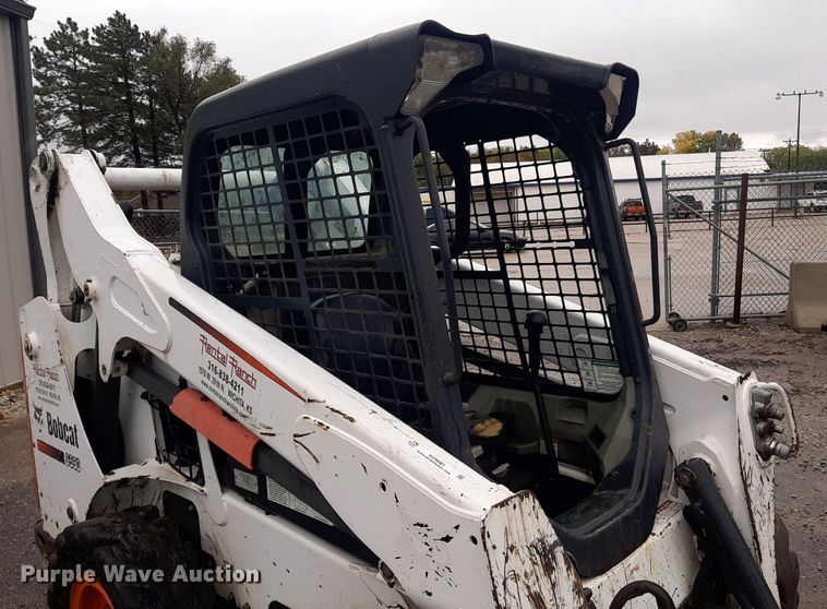 image for item KD9081 2013 Bobcat S590  skid steer loader