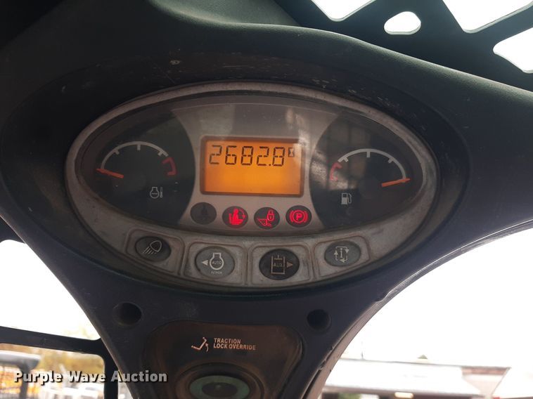 image for item KD9081 2013 Bobcat S590  skid steer loader