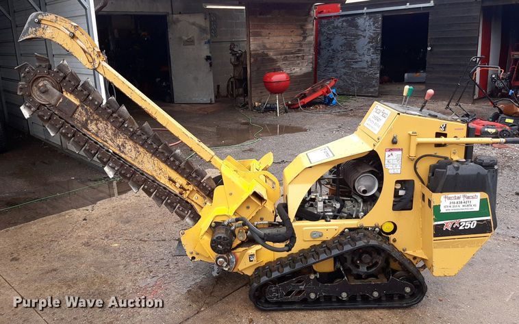 image for item KD9082 2015 Vermeer RTX250  trencher