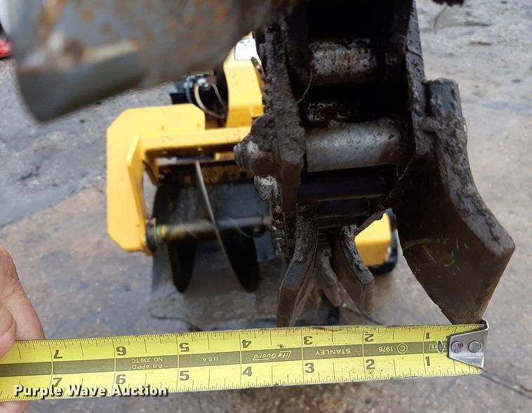 image for item KD9082 2015 Vermeer RTX250  trencher