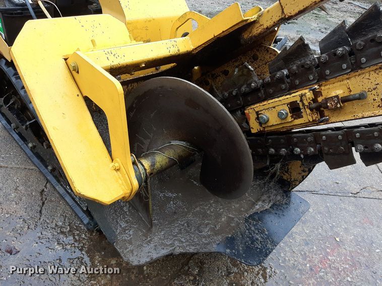 image for item KD9082 2015 Vermeer RTX250  trencher