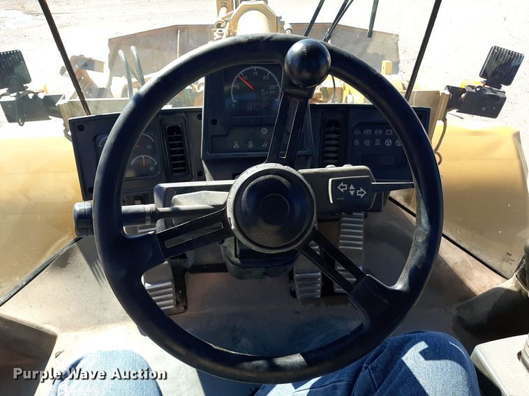 image for item KD9086 2002 Caterpillar 950G  wheel loader