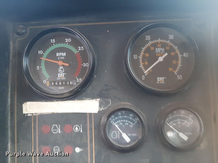 image for item KD9087 1996 Caterpillar 623F  elevating scraper