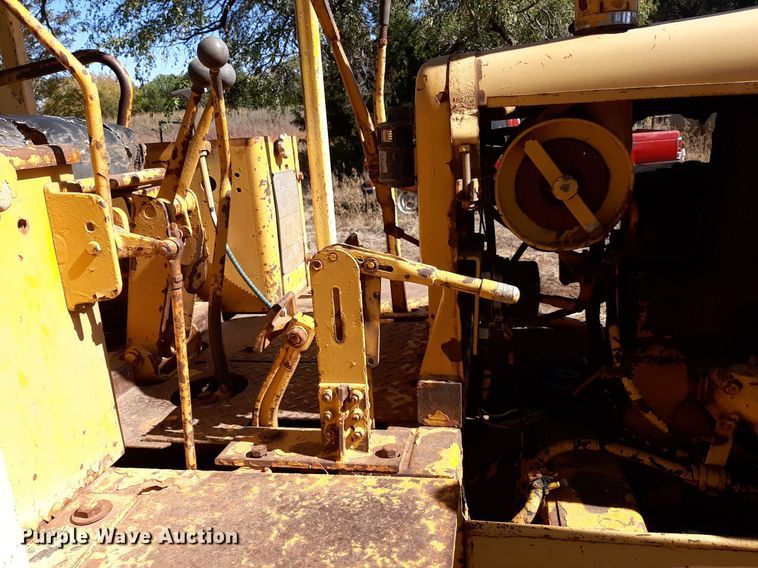 image for item KD9092 Allis-Chalmers HD6E  dozer