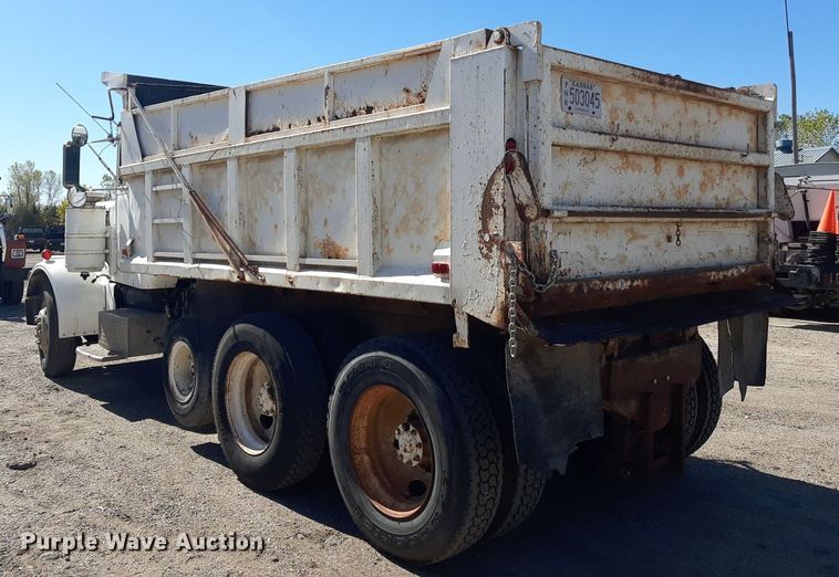 image for item KD9094 1980 Peterbilt 359  dump truck