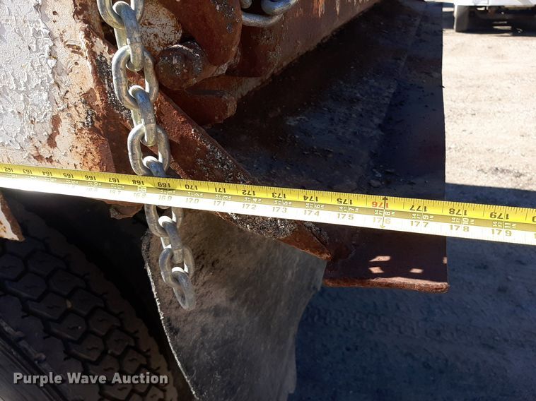 image for item KD9094 1980 Peterbilt 359  dump truck