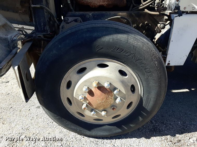 image for item KD9094 1980 Peterbilt 359  dump truck