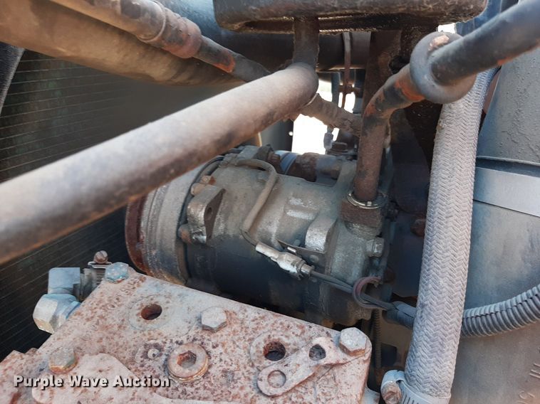 image for item KD9095 1992 Ford LN8000  dump truck