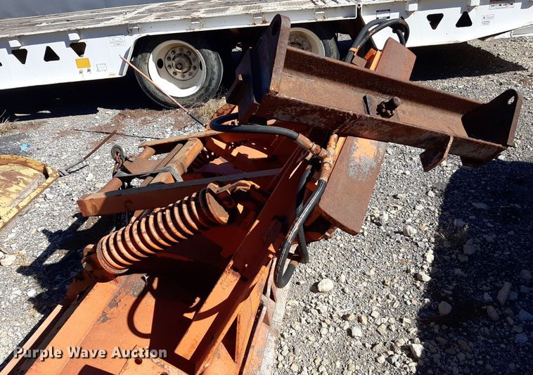 image for item KD9095 1992 Ford LN8000  dump truck