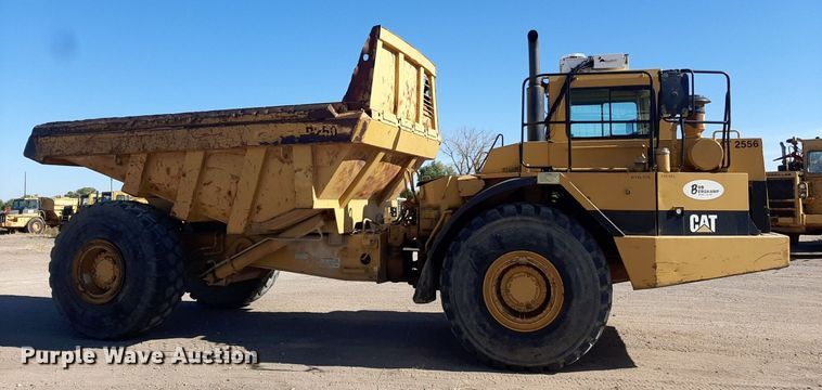image for item KD9150 1992 Caterpillar D25D  haul truck