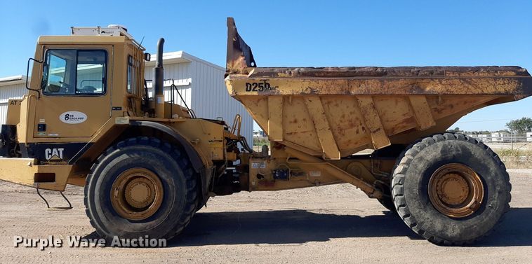 image for item KD9150 1992 Caterpillar D25D  haul truck
