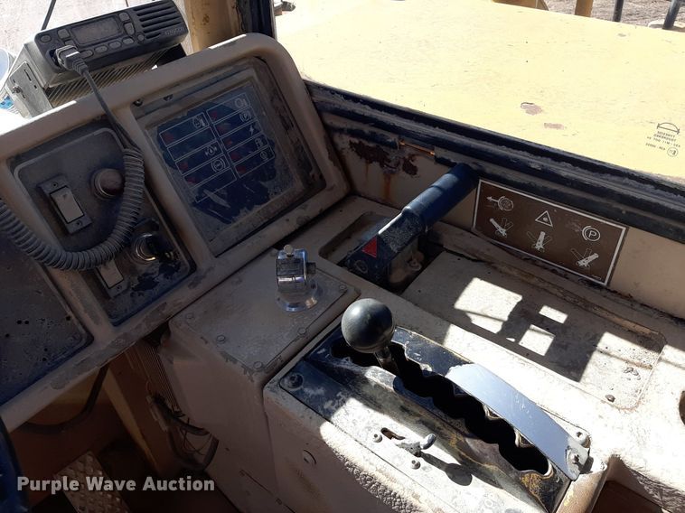 image for item KD9150 1992 Caterpillar D25D  haul truck