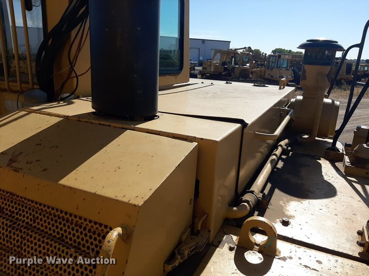 image for item KD9150 1992 Caterpillar D25D  haul truck