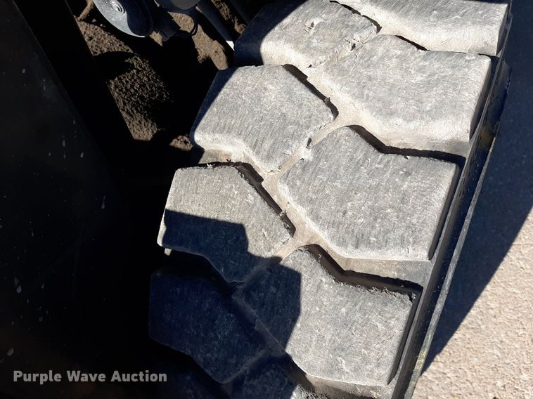 image for item KD9151 Nissan 50  forklift