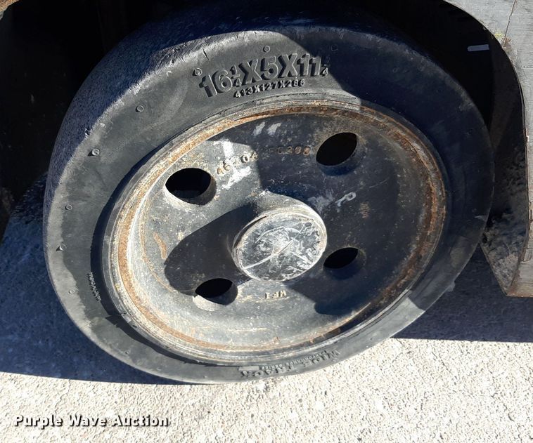 image for item KD9151 Nissan 50  forklift