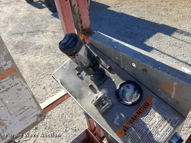 image for item KD9152 Skyjack 3219  scissor lift