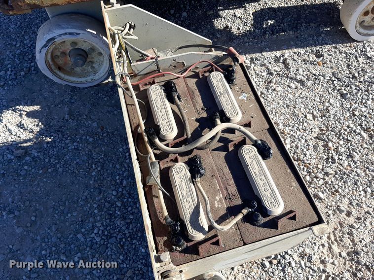 image for item KD9152 Skyjack 3219  scissor lift