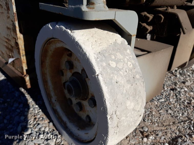 image for item KD9152 Skyjack 3219  scissor lift