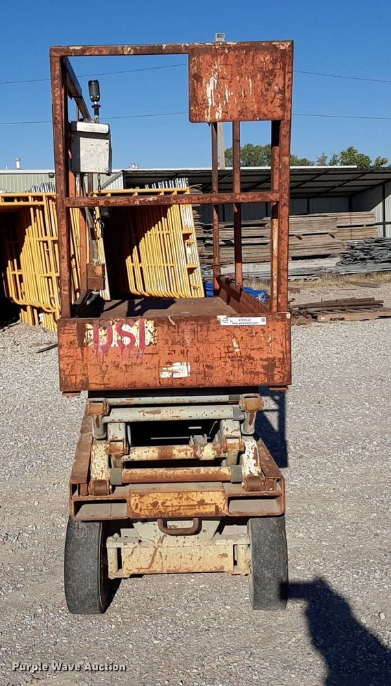 image for item KD9153 Skyjack 3220  scissor lift