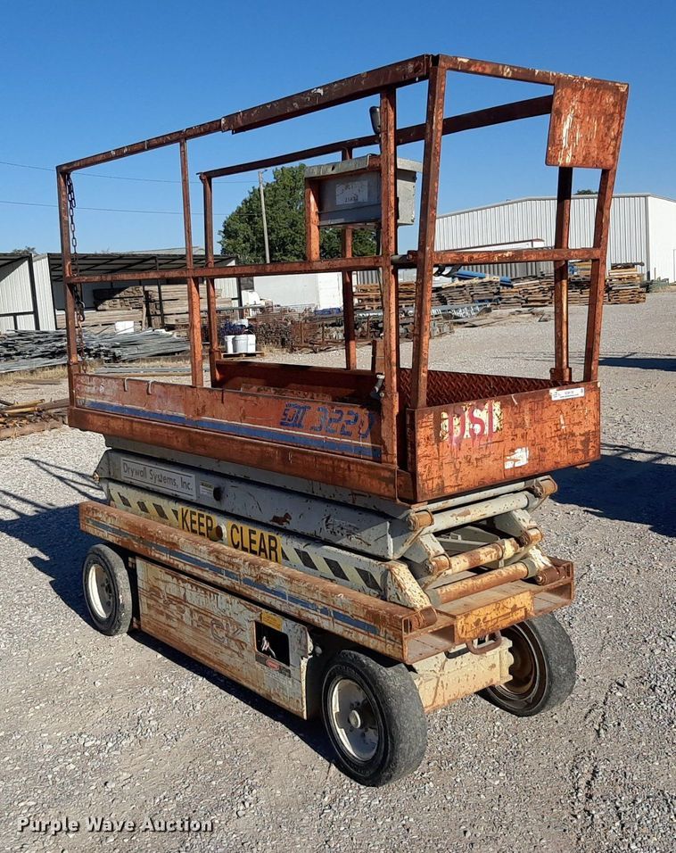 image for item KD9153 Skyjack 3220  scissor lift