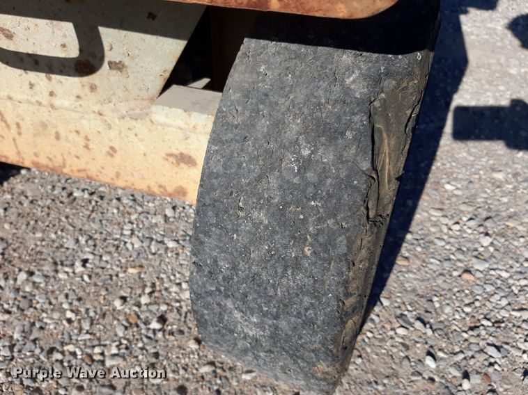 image for item KD9153 Skyjack 3220  scissor lift