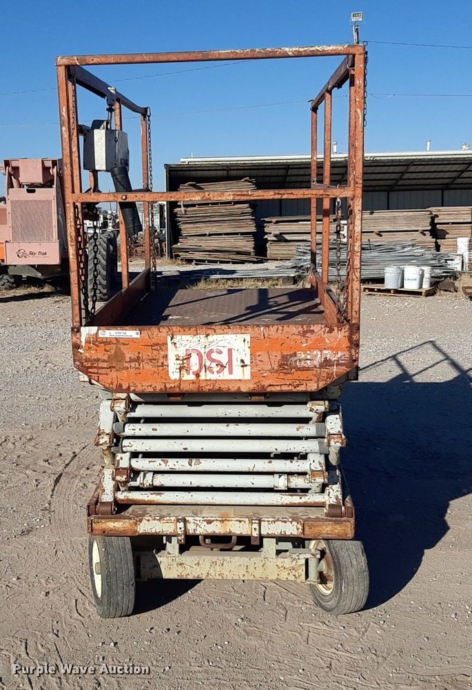 image for item KD9154 Skyjack  scissor lift