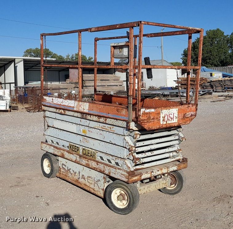 image for item KD9154 Skyjack  scissor lift
