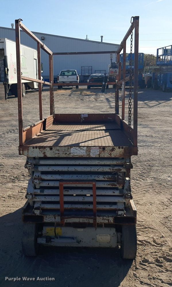 image for item KD9154 Skyjack  scissor lift