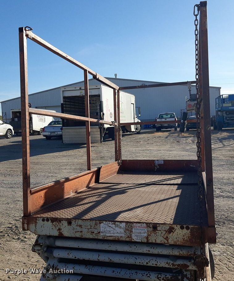 image for item KD9154 Skyjack  scissor lift