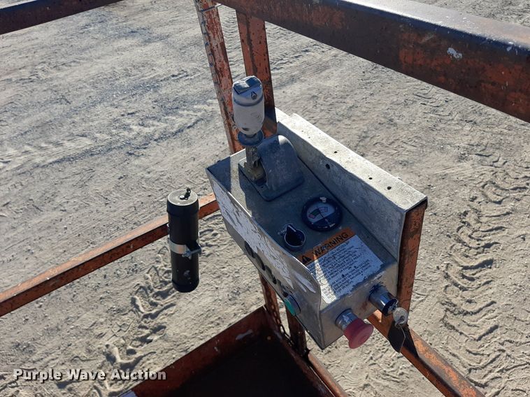 image for item KD9154 Skyjack  scissor lift