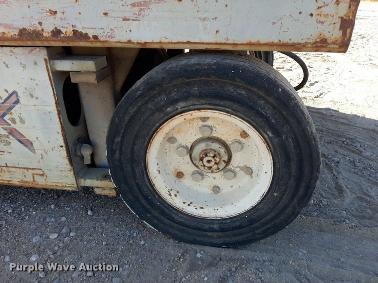 image for item KD9154 Skyjack  scissor lift