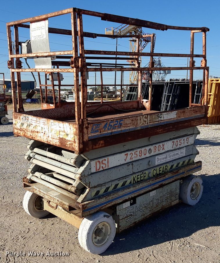 image for item KD9155 Skyjack 4626  scissor lift