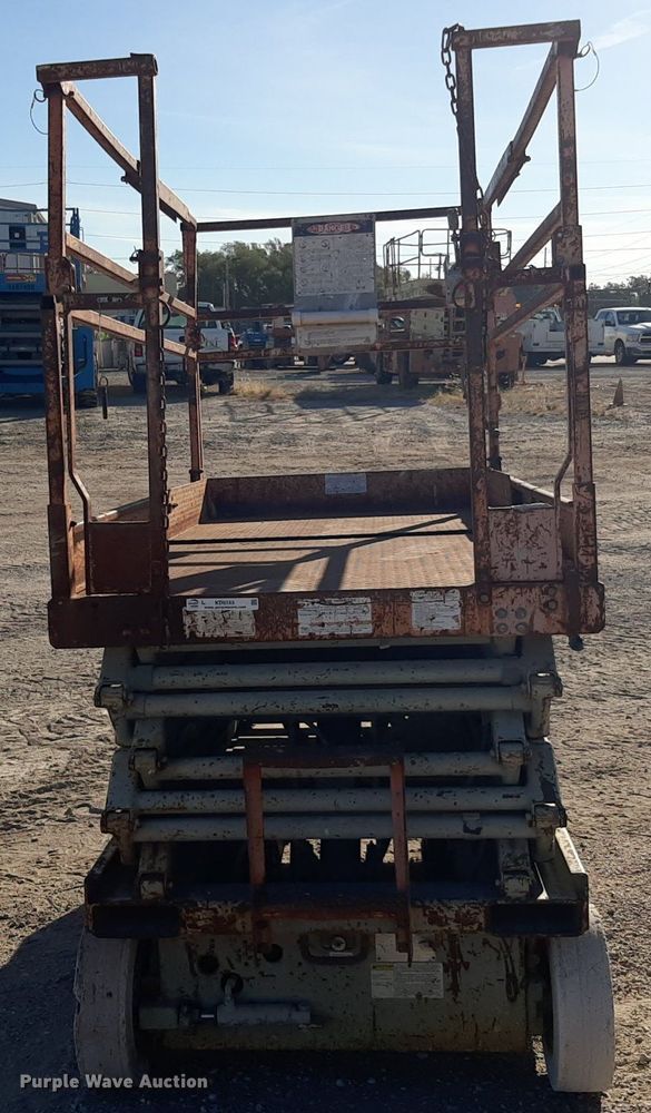 image for item KD9155 Skyjack 4626  scissor lift